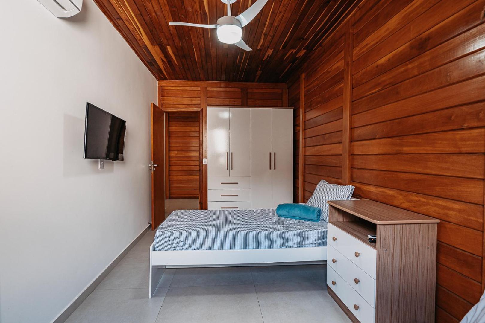 Casadecastelhanos, Quadra Do Mar De Castelhanos, 4 Suites Com Ar, Churrasqueira, Piscina, Hidromassagem, Cozinha Integrada Gourmet Ideal Para Familia E Amigos Anchieta  Exteriör bild